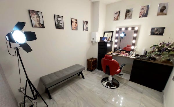 Atelier Bronze Beauty - Chic Trends Magazine